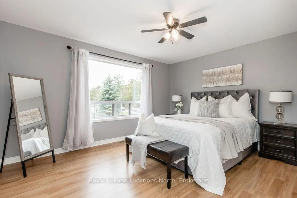 Photo 11 of 3 51st Street, Wasaga Beach — HOMEH