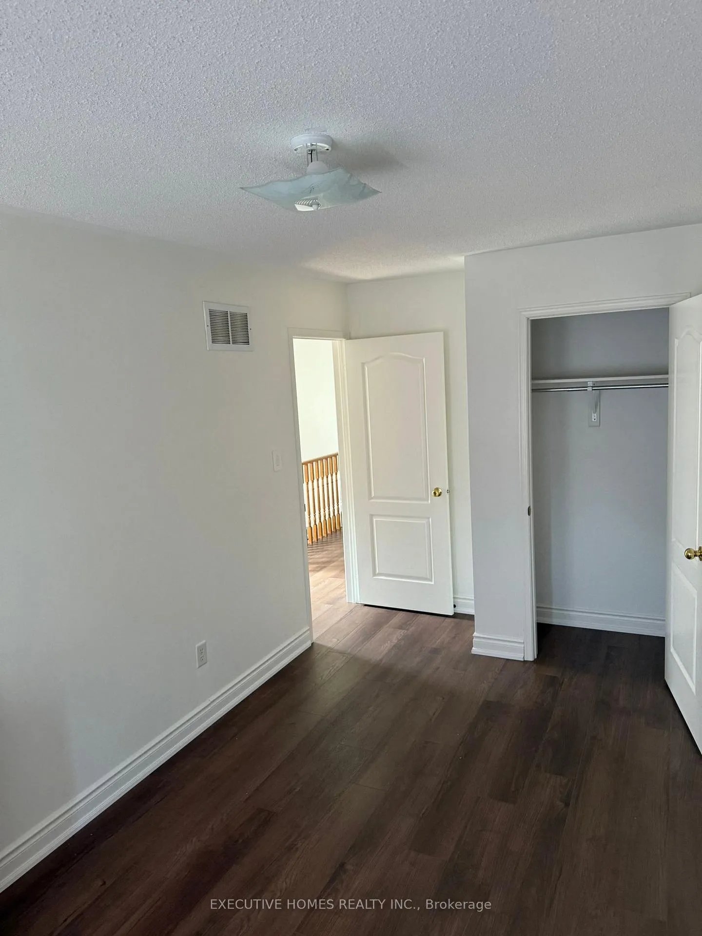 Photo 9 of 100 SandCherry Crescent, Brampton, Sandringham-Wellington — HOMEH