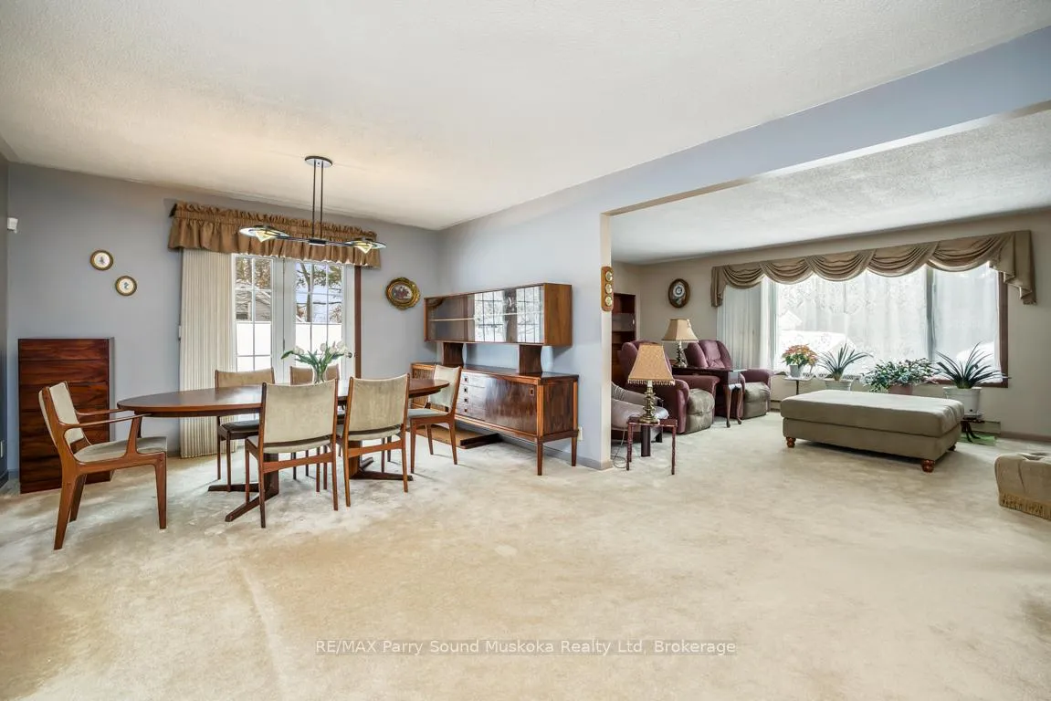 Photo 15 of 2 Laird Drive, Parry Sound — HOMEH