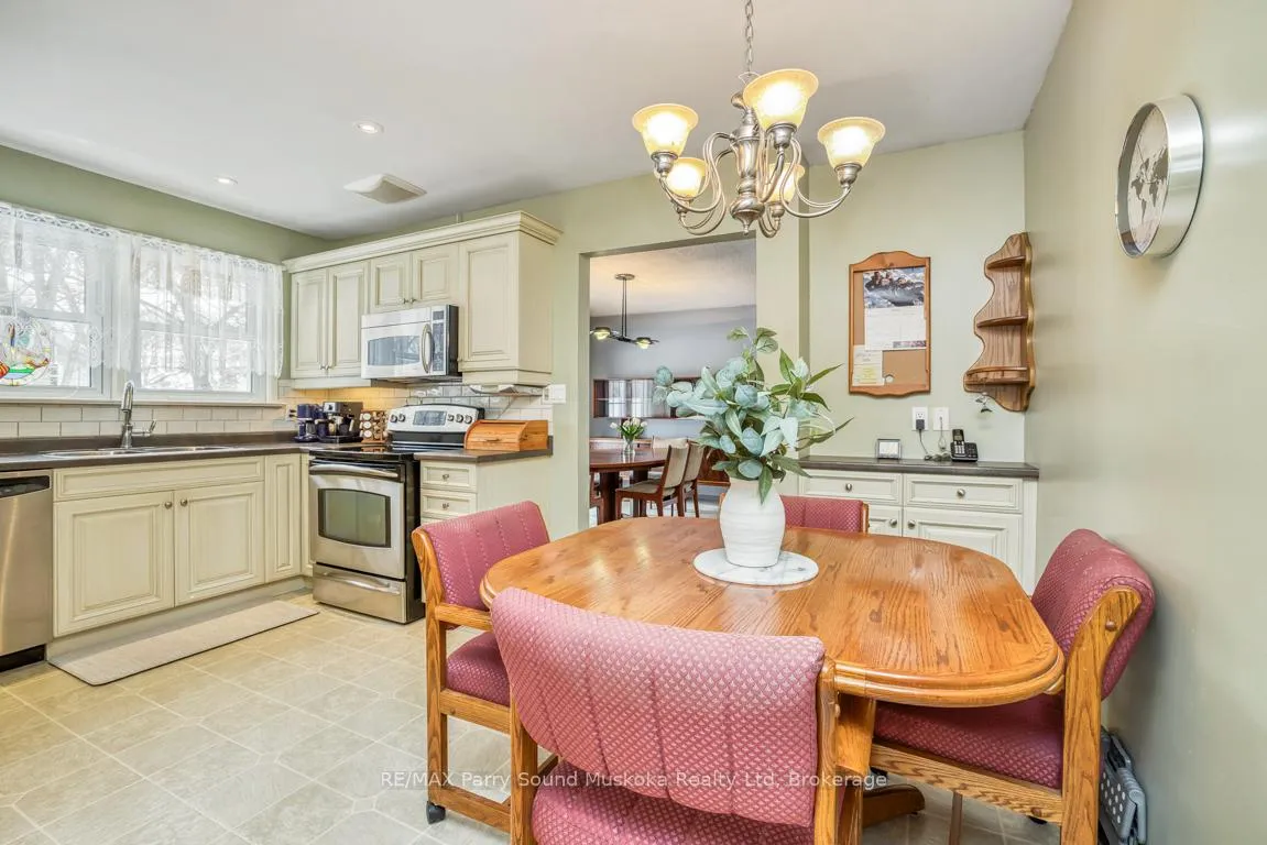 Photo 19 of 2 Laird Drive, Parry Sound — HOMEH