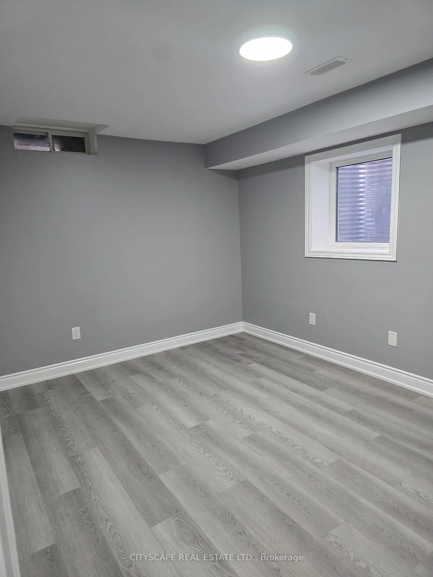 Photo 7 of 306 Bessborough Drive, Milton, Harrison — HOMEH
