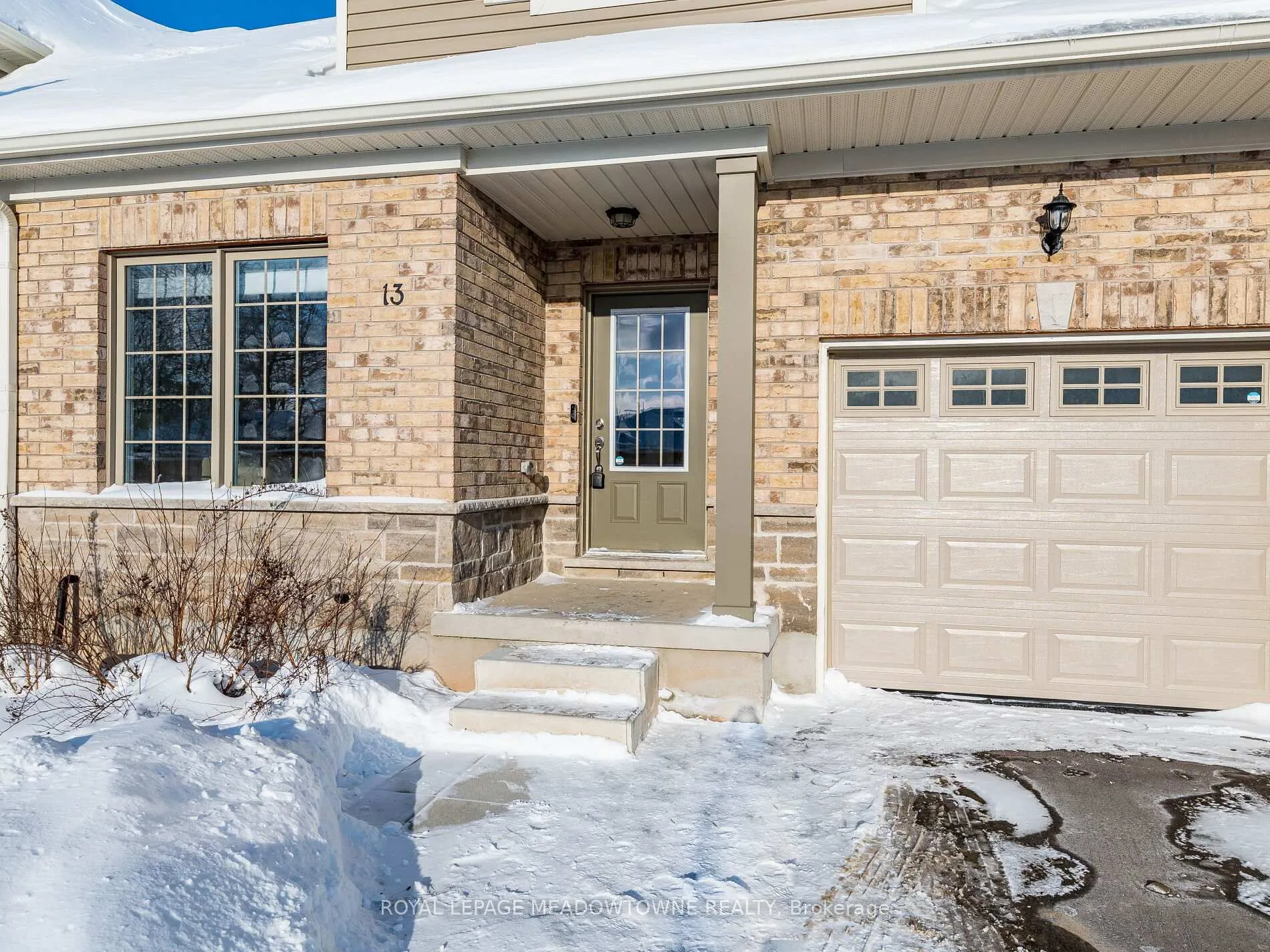 Photo 2 of Unit 7, 13 Braida Lane, Halton Hills, Acton — HOMEH