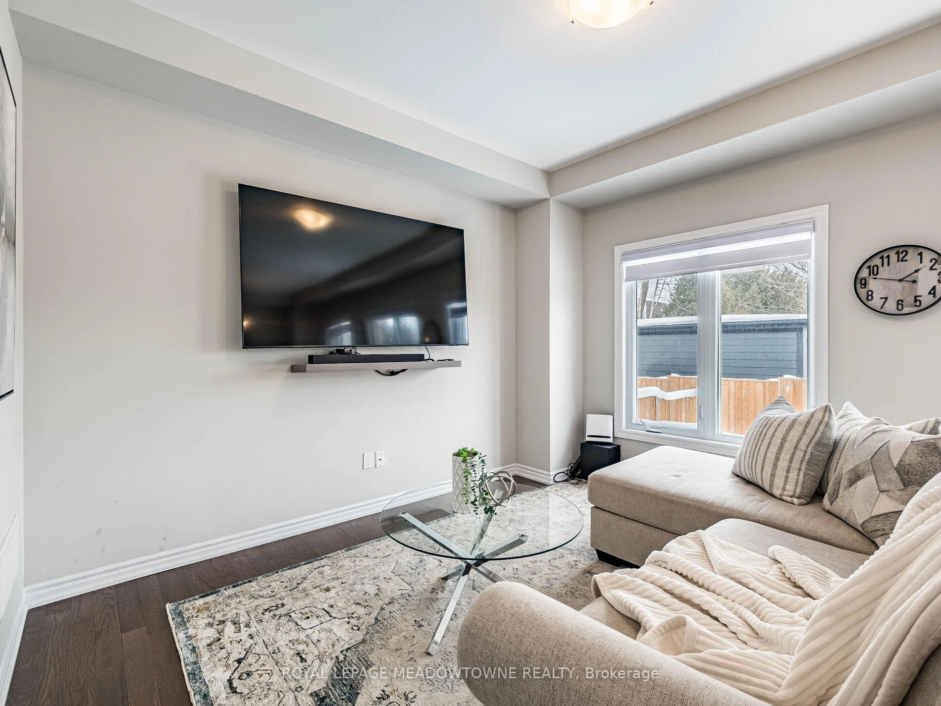 Photo 20 of Unit 7, 13 Braida Lane, Halton Hills, Acton — HOMEH