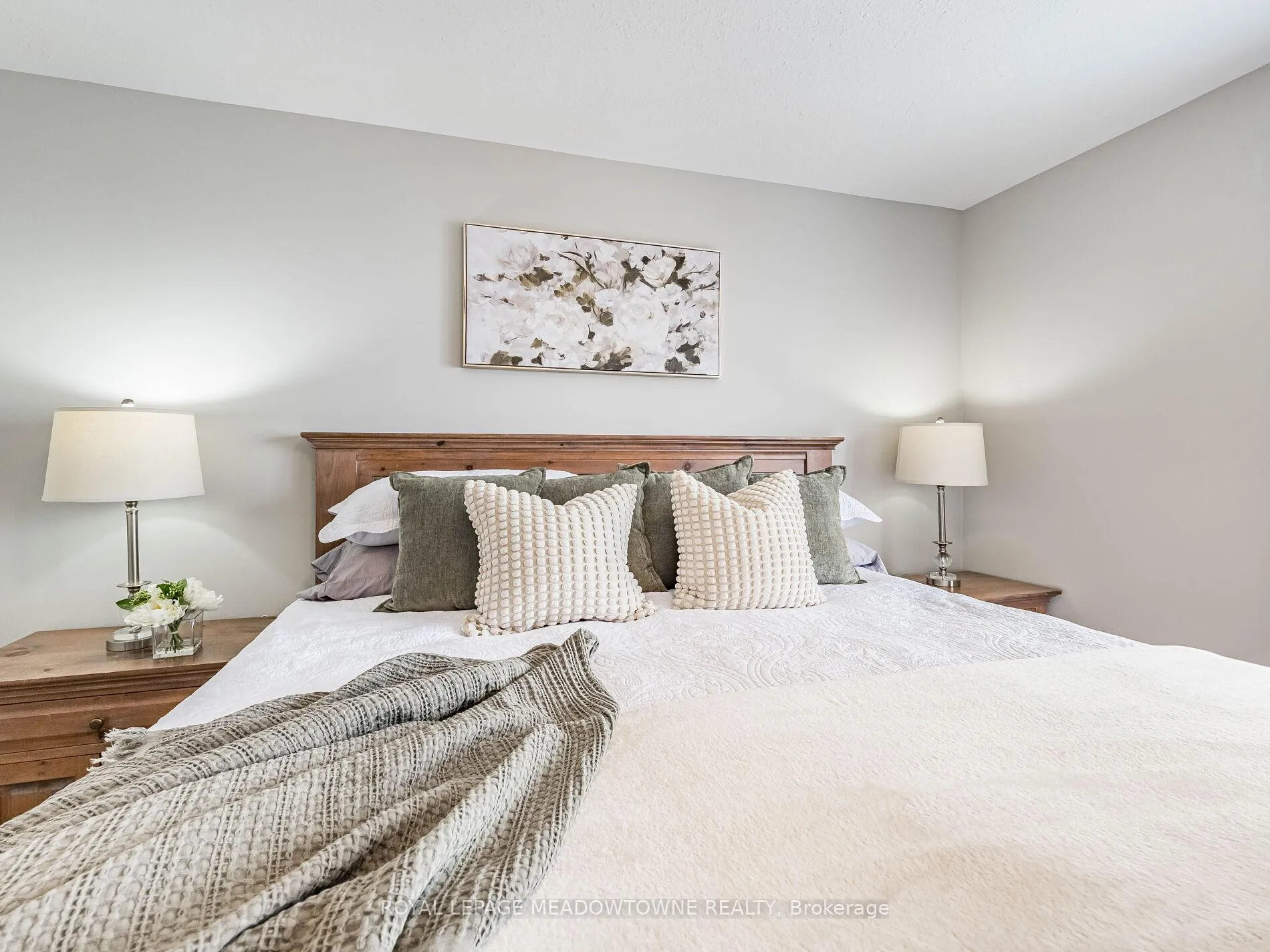 Photo 27 of Unit 7, 13 Braida Lane, Halton Hills, Acton — HOMEH