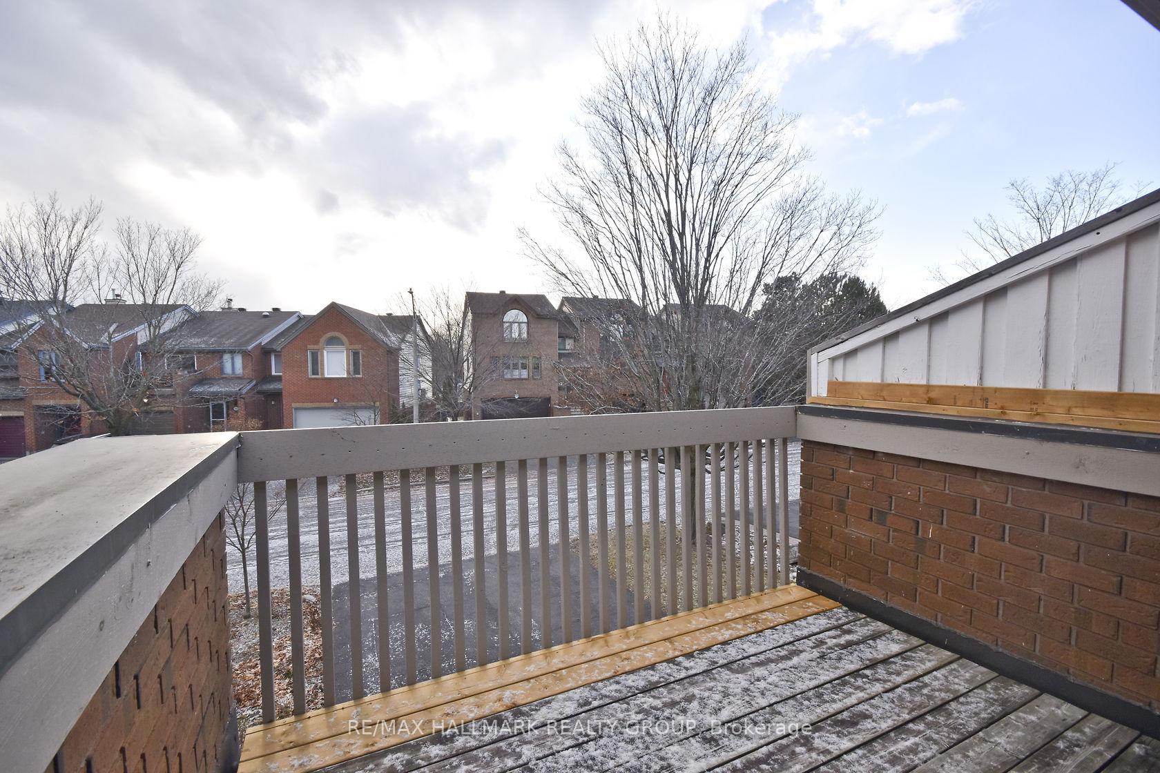 Photo 24 of 132 Dunbarton Court, Ottawa, Cardinal Glen — HOMEH