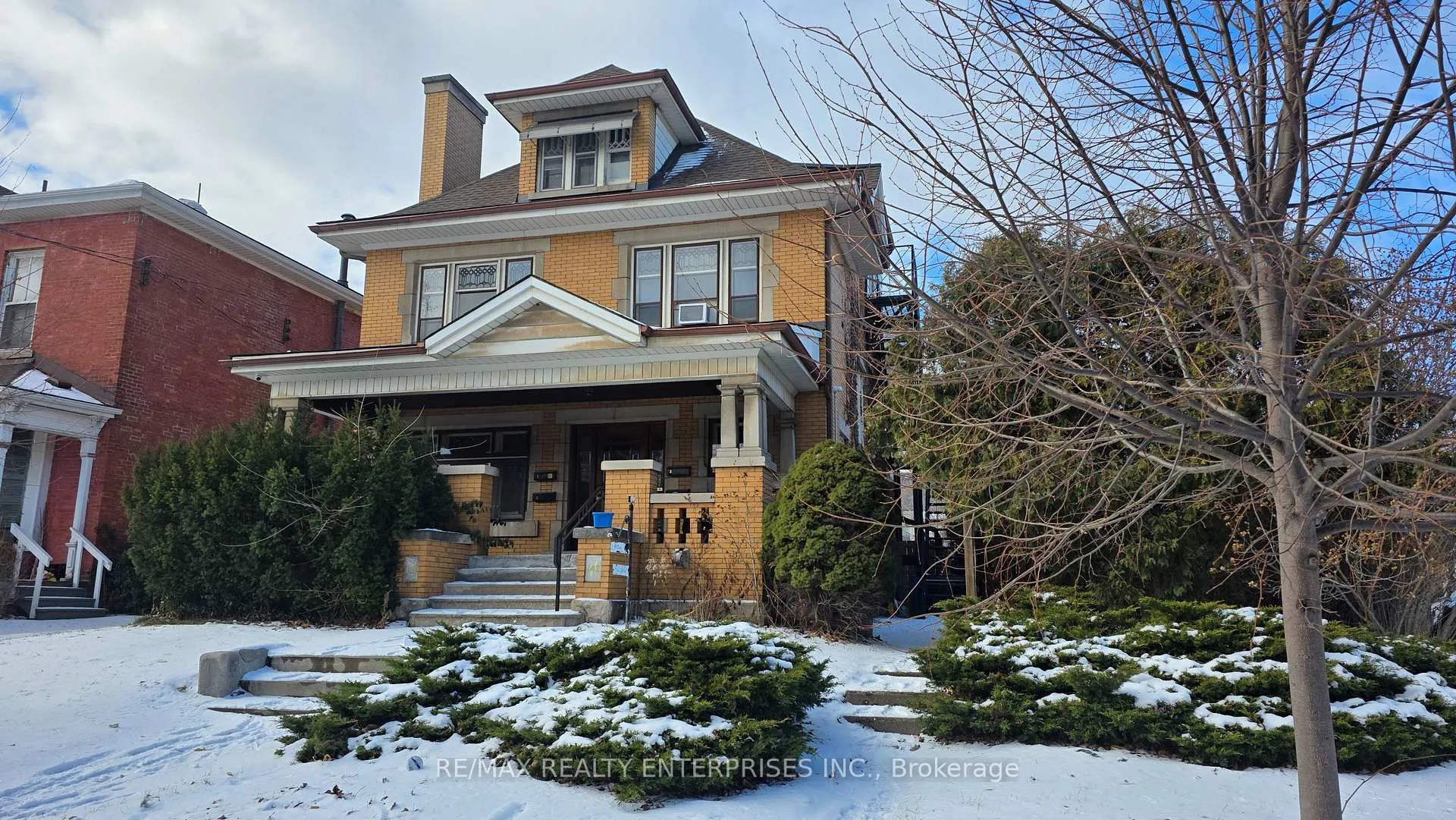 Photo 6 of Unit 4, 142 Emerald Street S, Hamilton, Stinson — HOMEH