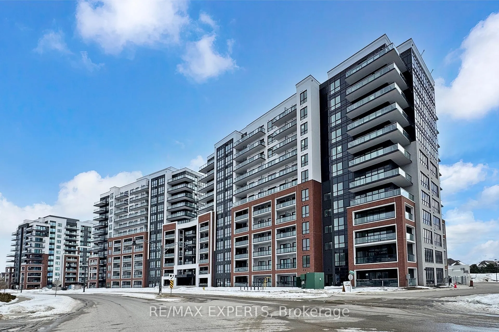 Photo 1 of Unit 118, 51 Clarington Boulevard, Clarington, Bowmanville — HOMEH