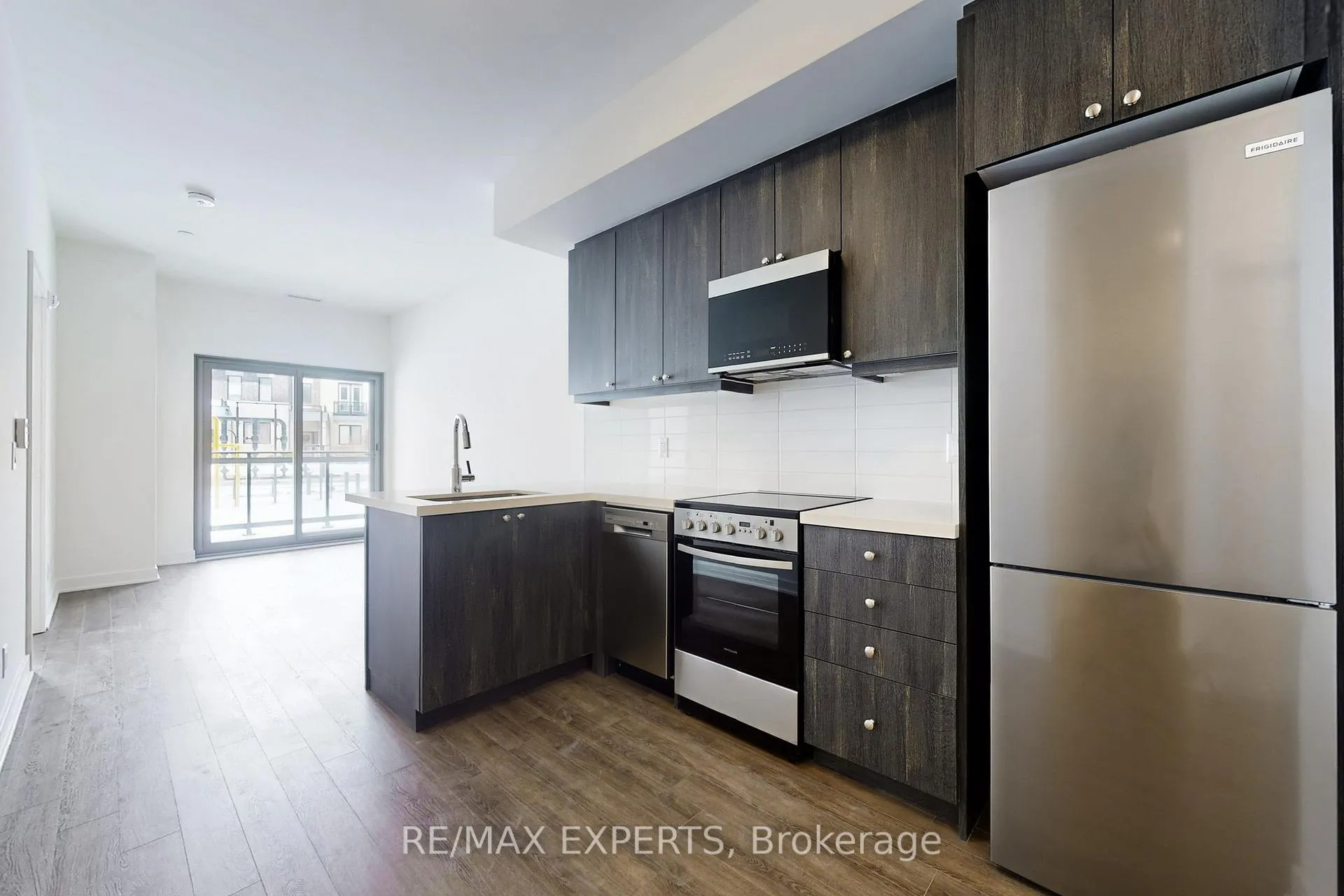 Photo 12 of Unit 118, 51 Clarington Boulevard, Clarington, Bowmanville — HOMEH