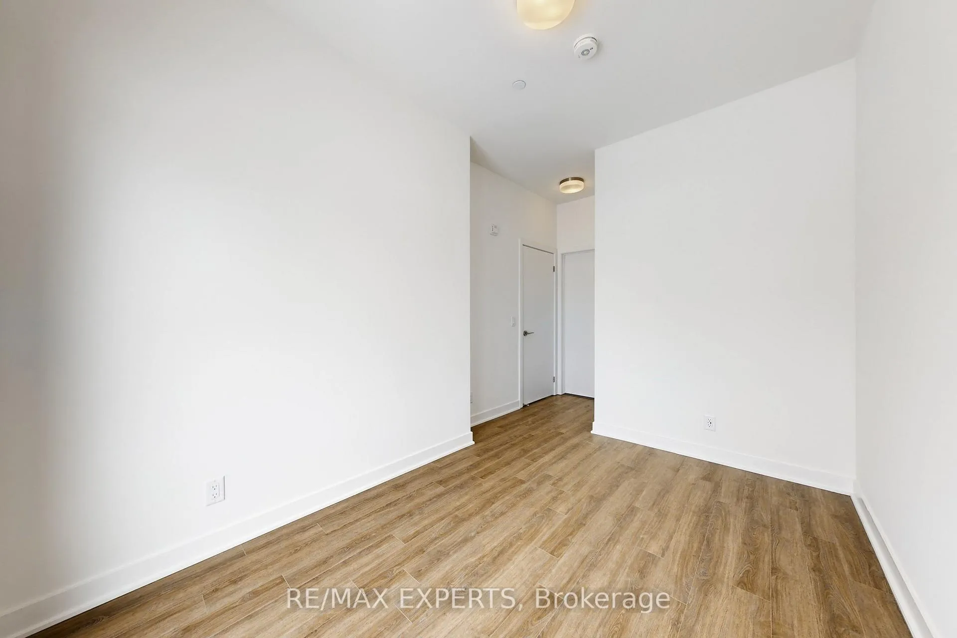 Photo 17 of Unit 118, 51 Clarington Boulevard, Clarington, Bowmanville — HOMEH