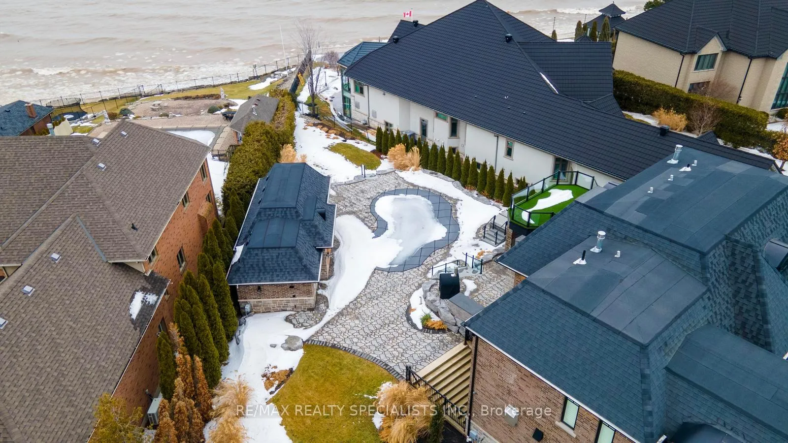 Photo 50 of 16 Shoreline Crescent, Grimsby, Grimsby Beach — HOMEH