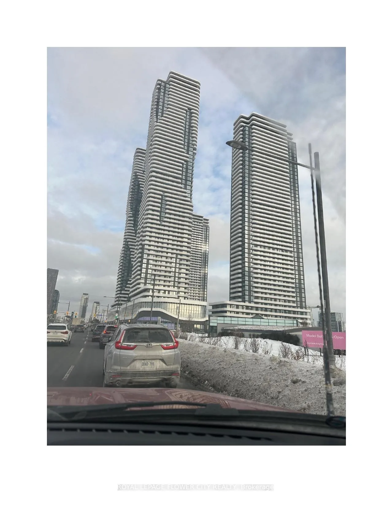 Photo 2 of Unit PH107, 8 Interchange Way SE, Vaughan, Vaughan Corporate Centre — HOMEH