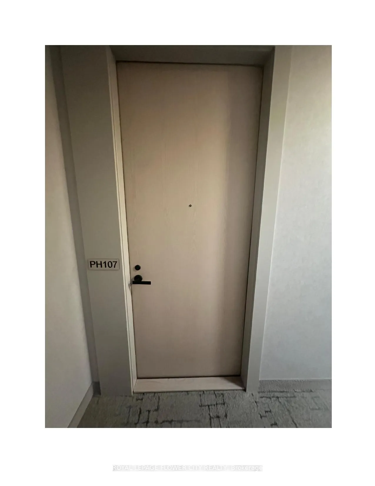 Photo 3 of Unit PH107, 8 Interchange Way SE, Vaughan, Vaughan Corporate Centre — HOMEH