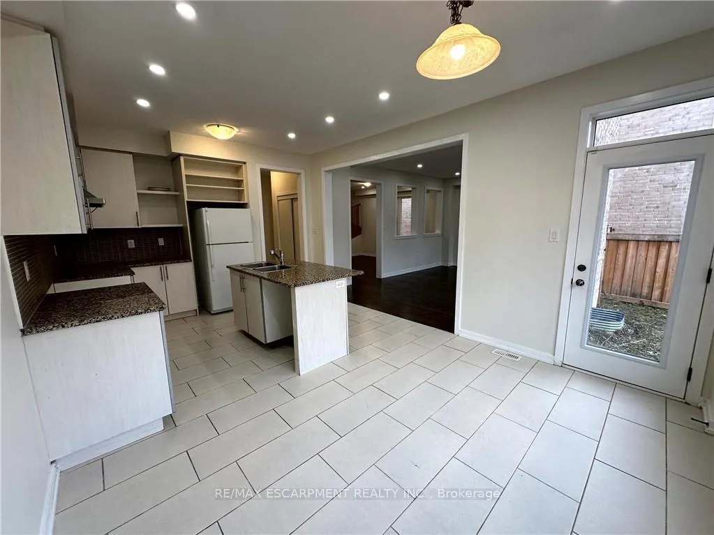 Photo 7 of 7 Abercrombie Crescent, Brampton, Northwest Brampton — HOMEH