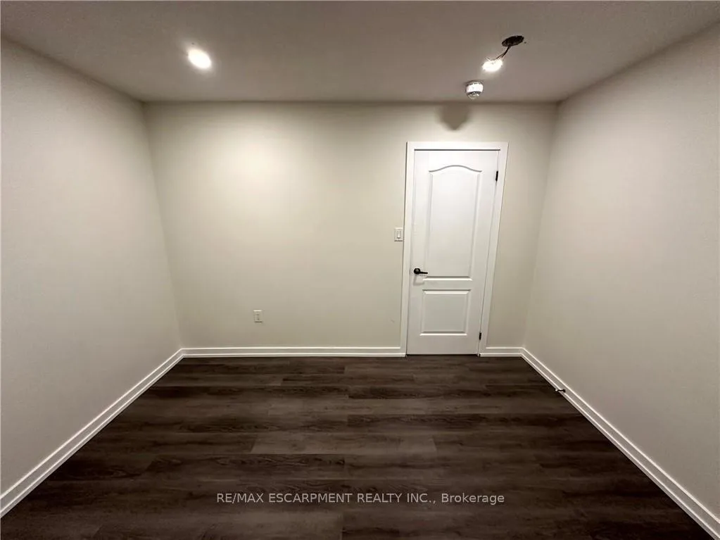Photo 34 of 7 Abercrombie Crescent, Brampton, Northwest Brampton — HOMEH