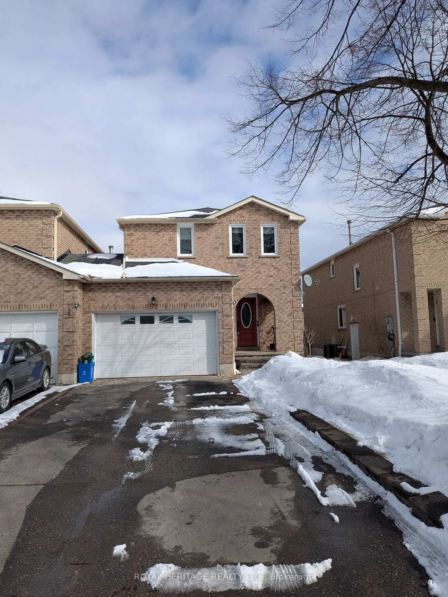 Front of 59 Hewitt Crescent