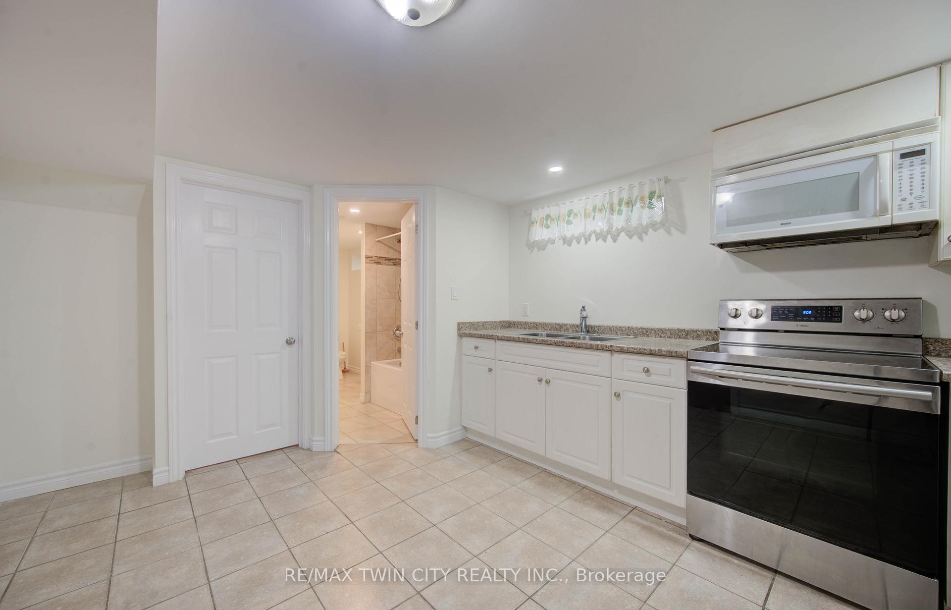 Photo 28 of 28 Jack Avenue, Kitchener — HOMEH