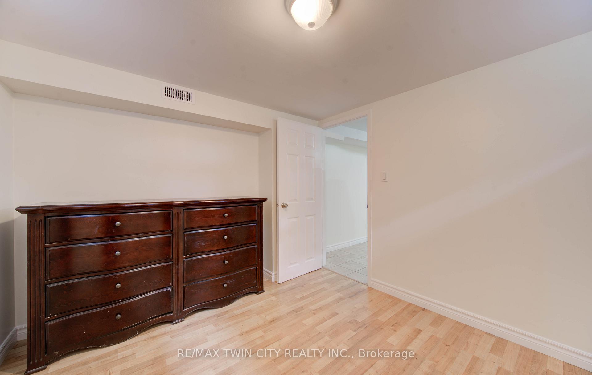 Photo 31 of 28 Jack Avenue, Kitchener — HOMEH