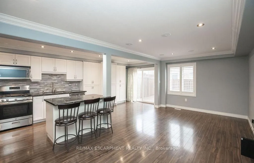 Photo 10 of 85 Chamomile Drive, Hamilton, Eleanor — HOMEH