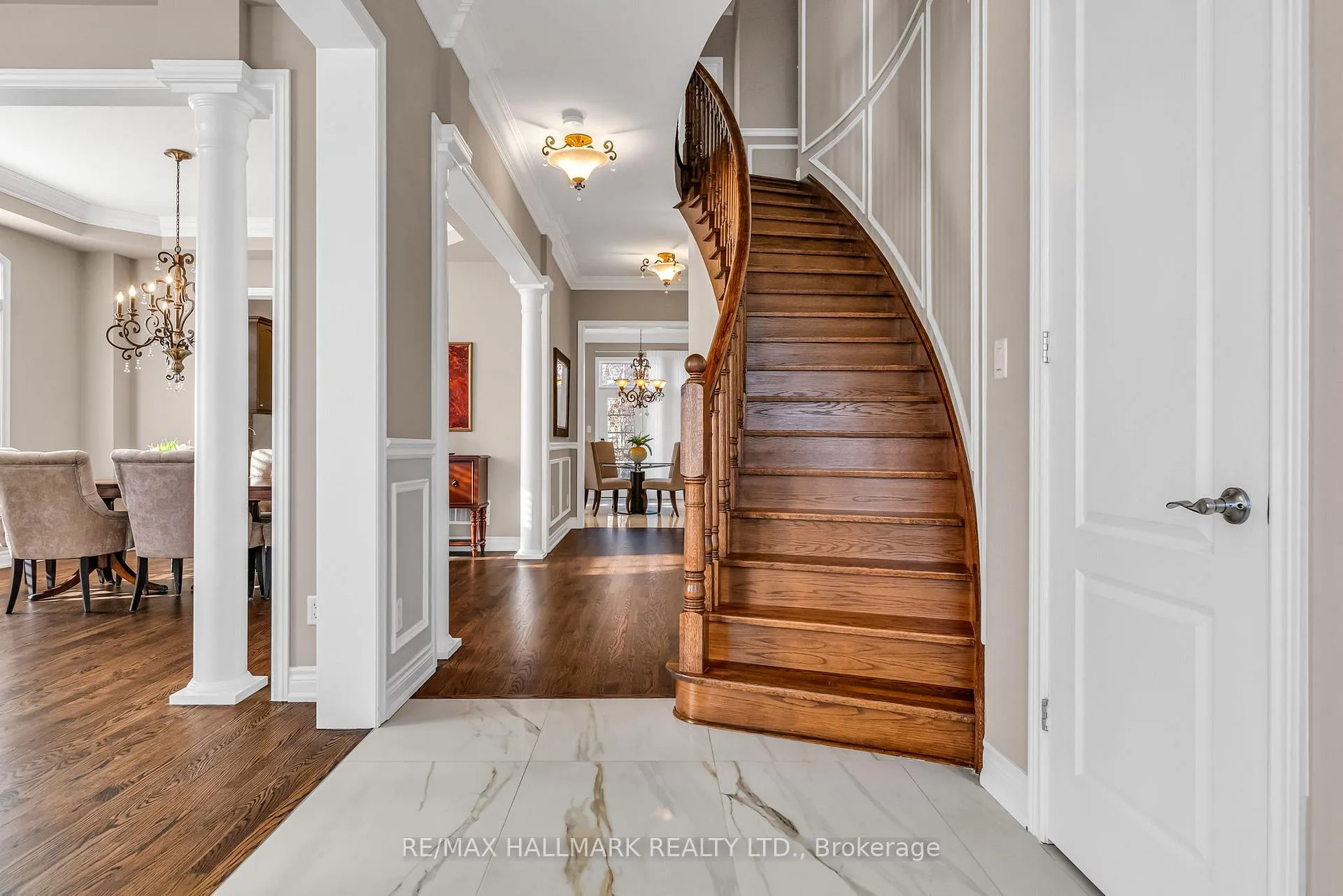 Photo 3 of 66 Oldham Street, Vaughan, Vellore Village — HOMEH