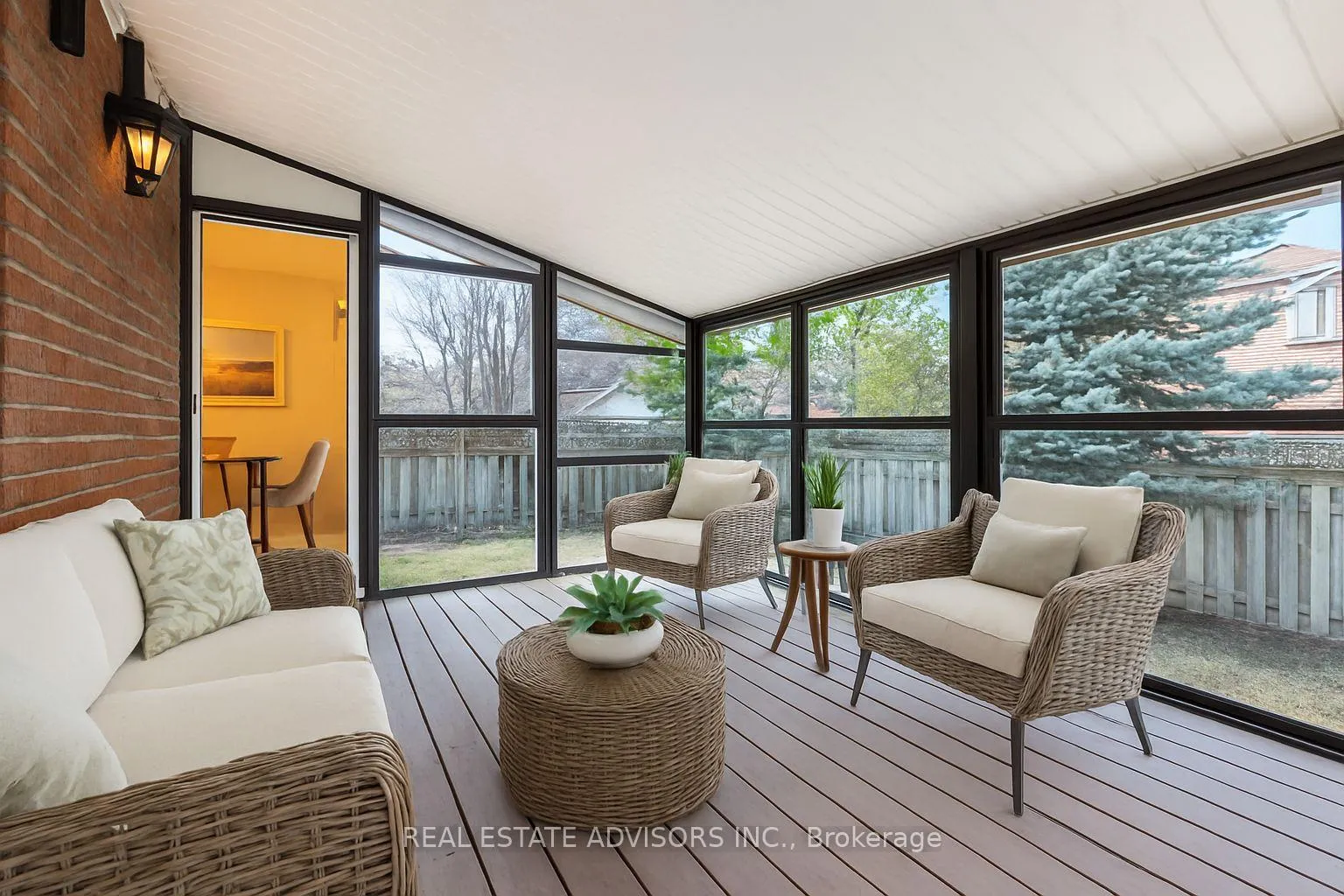Photo 17 of 74 Pinebrook Circle, Caledon, Rural Caledon — HOMEH