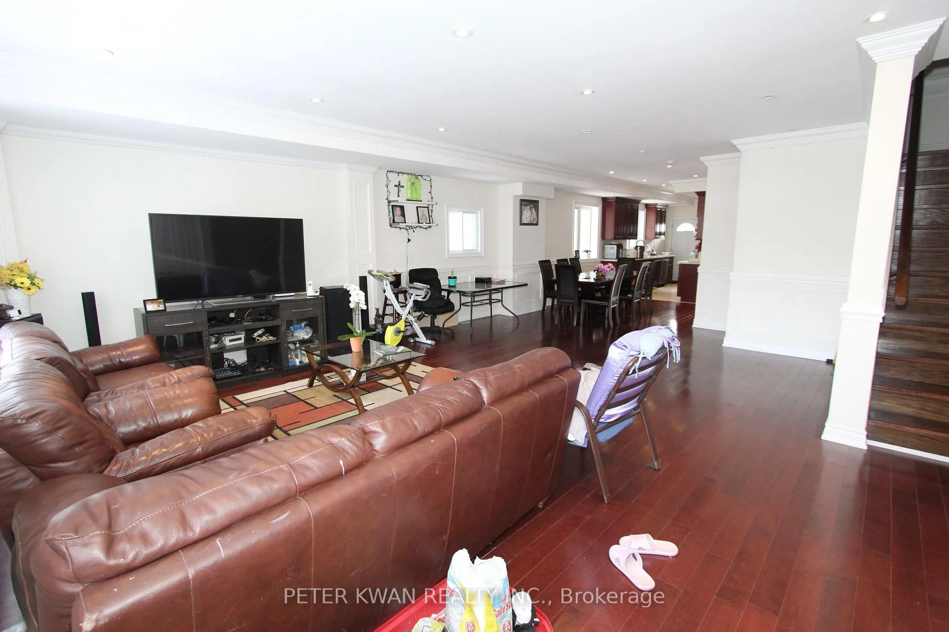 Photo 8 of 1543 Dundas Street E, Toronto, South Riverdale — HOMEH