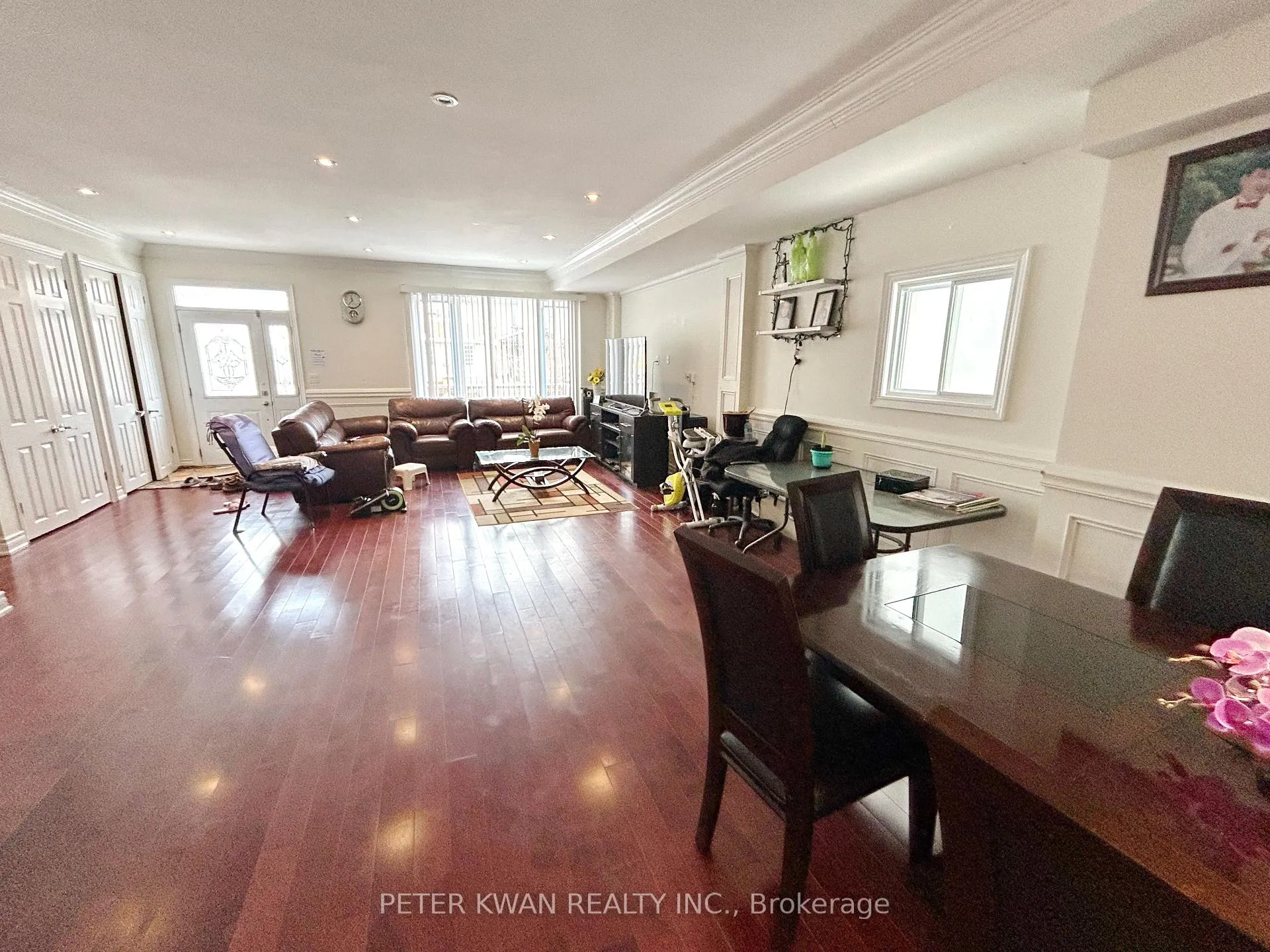 Photo 9 of 1543 Dundas Street E, Toronto, South Riverdale — HOMEH