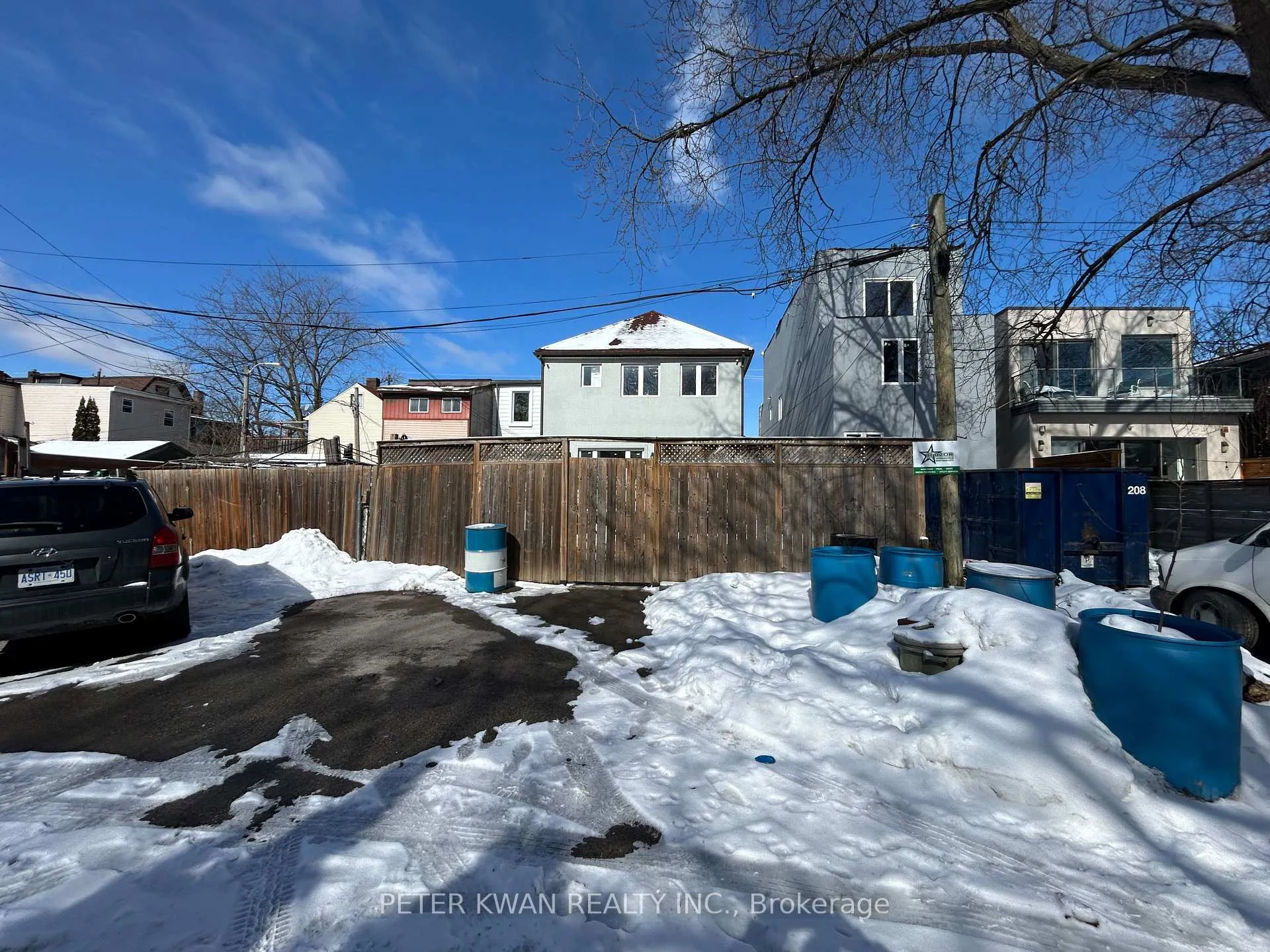 Photo 31 of 1543 Dundas Street E, Toronto, South Riverdale — HOMEH