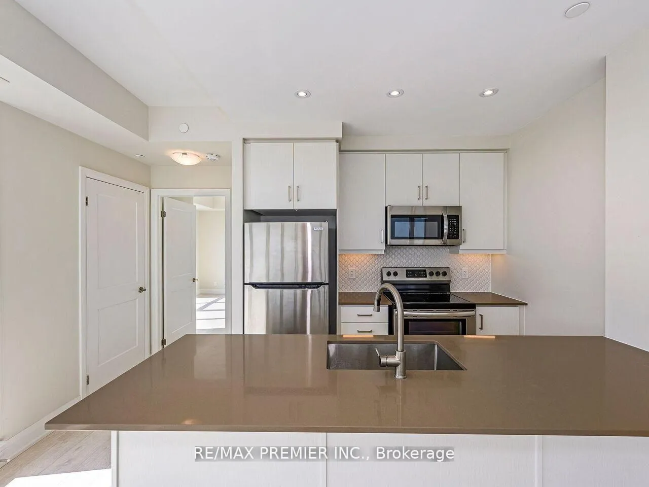 Photo 22 of Unit 1805, 15 Lynch Street, Brampton, Queen Street Corridor — HOMEH