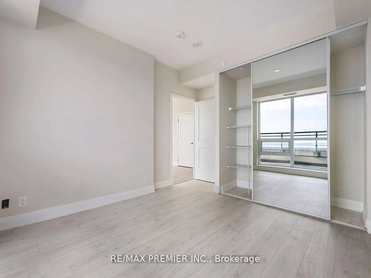 Photo 29 of Unit 1805, 15 Lynch Street, Brampton, Queen Street Corridor — HOMEH