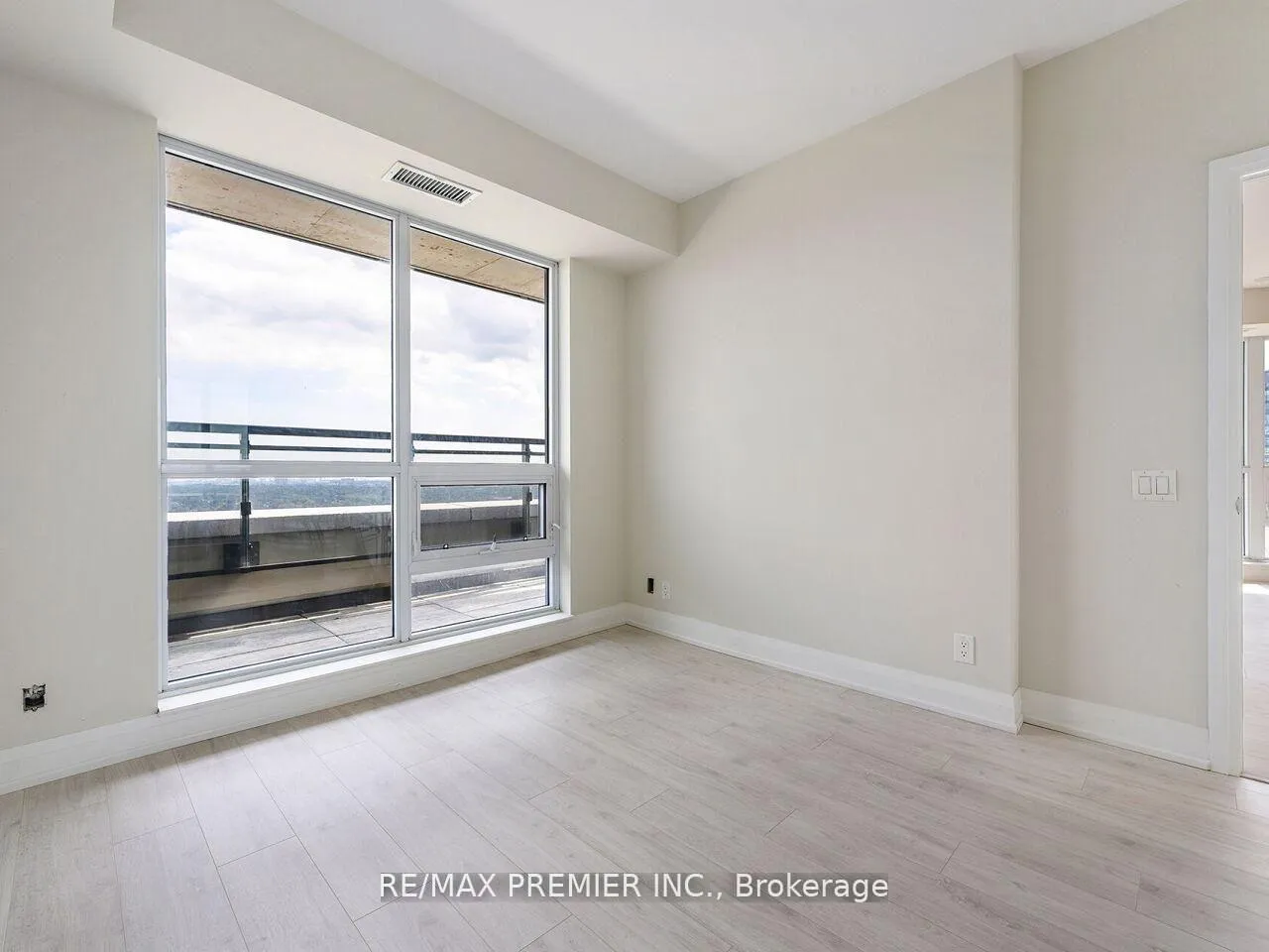 Photo 30 of Unit 1805, 15 Lynch Street, Brampton, Queen Street Corridor — HOMEH