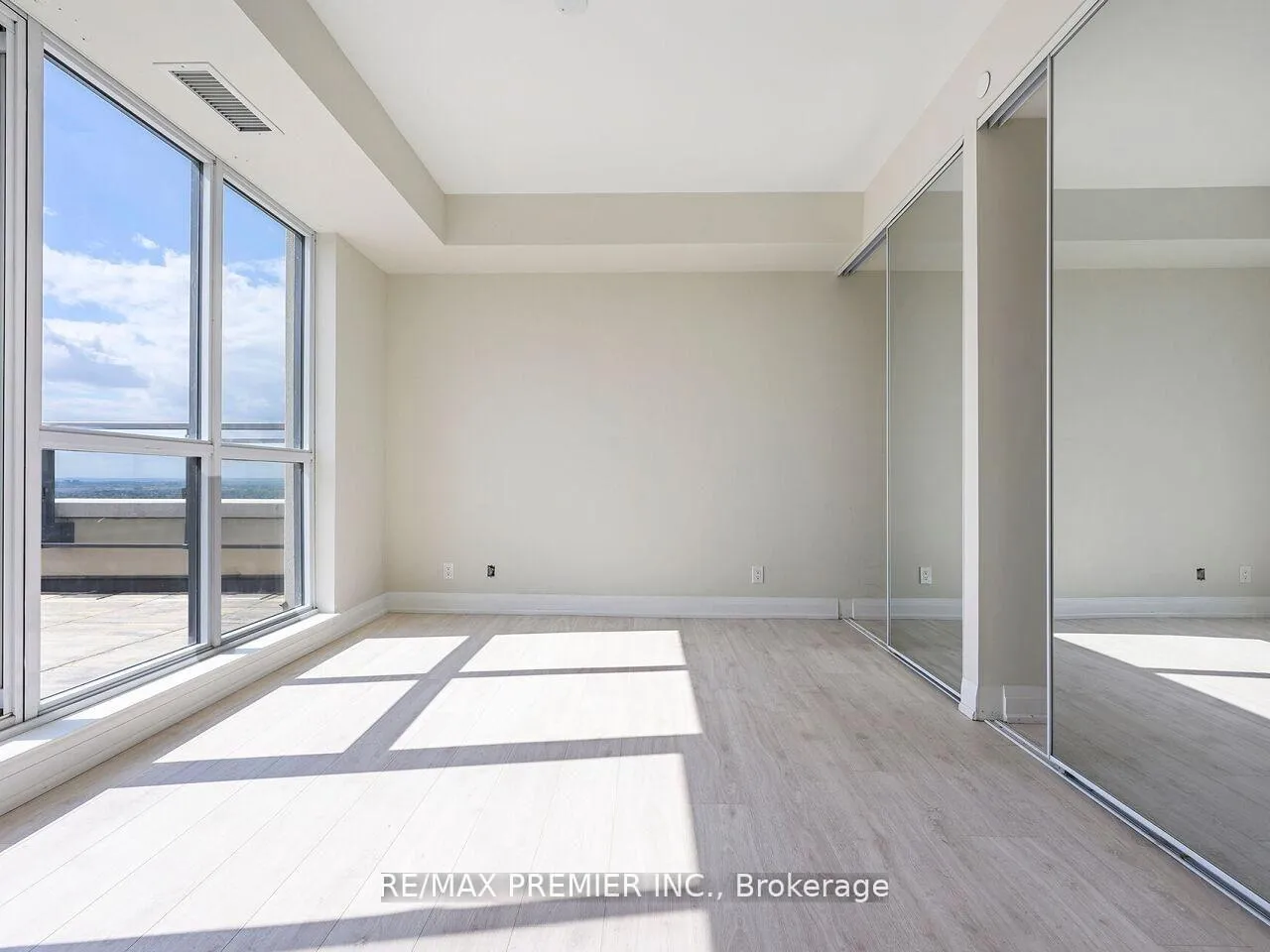 Photo 33 of Unit 1805, 15 Lynch Street, Brampton, Queen Street Corridor — HOMEH