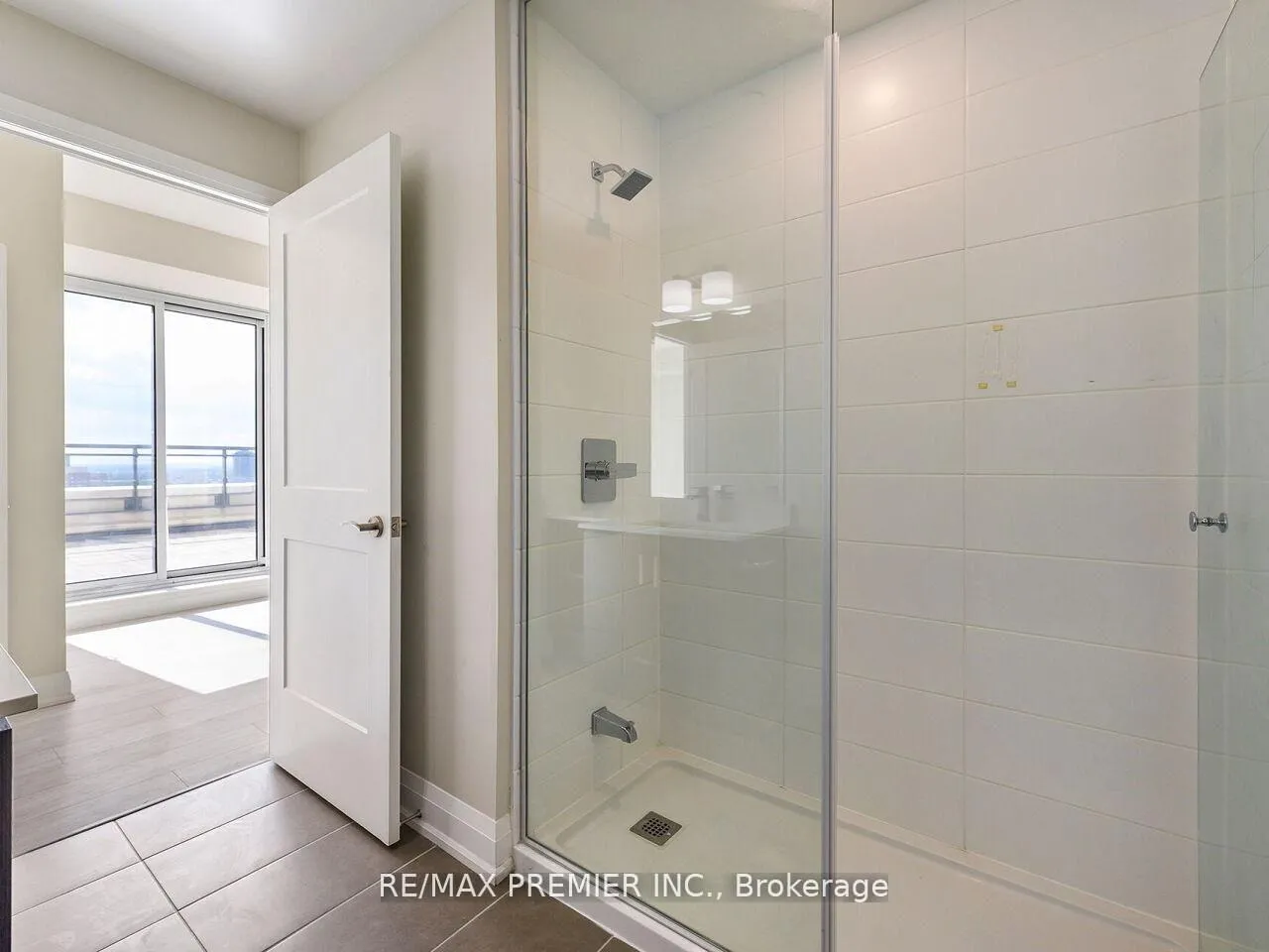 Photo 37 of Unit 1805, 15 Lynch Street, Brampton, Queen Street Corridor — HOMEH