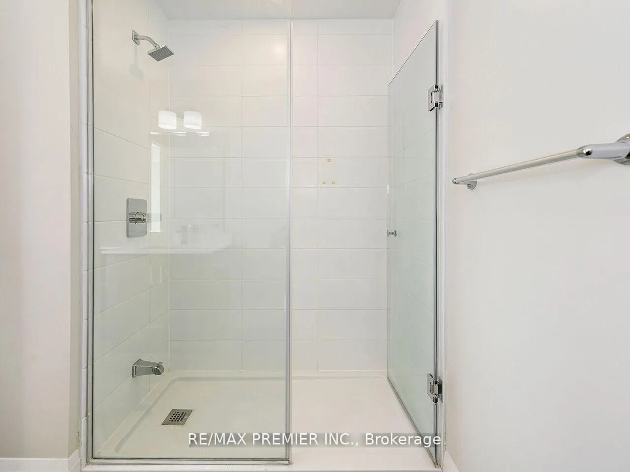 Photo 38 of Unit 1805, 15 Lynch Street, Brampton, Queen Street Corridor — HOMEH