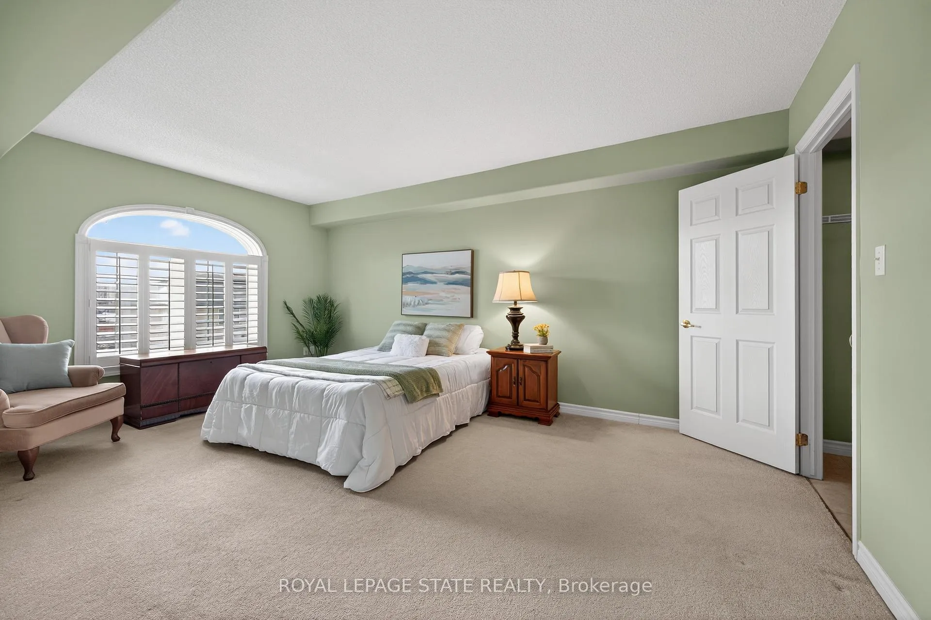 Photo 15 of Unit 308, 908 Mohawk Road E, Hamilton, Lisgar — HOMEH