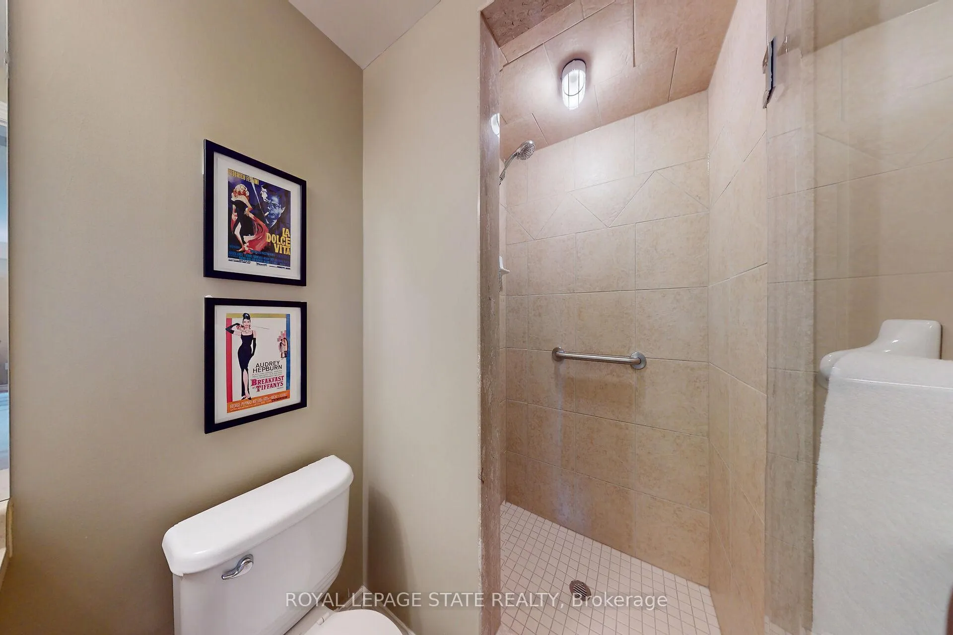 Photo 22 of Unit 308, 908 Mohawk Road E, Hamilton, Lisgar — HOMEH