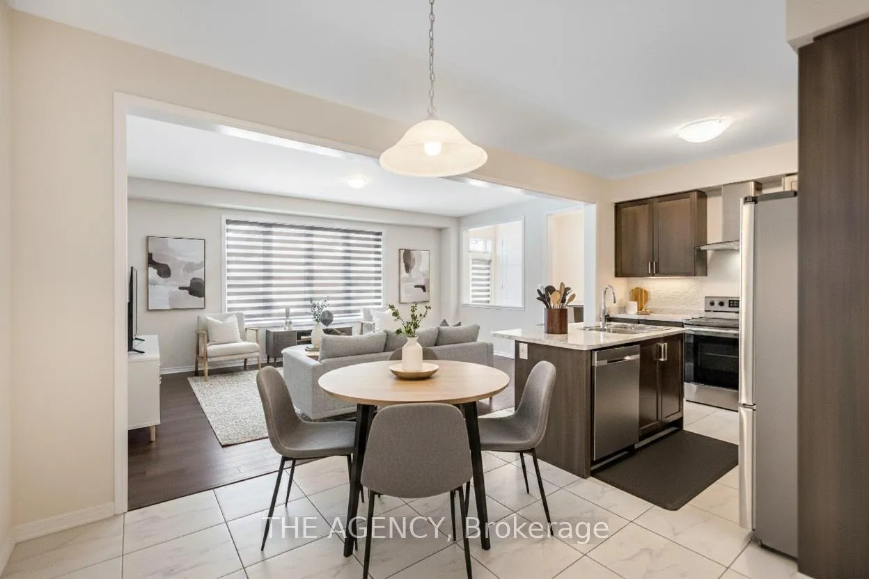 Photo 4 of 36 MacLachlan Avenue, Haldimand — HOMEH