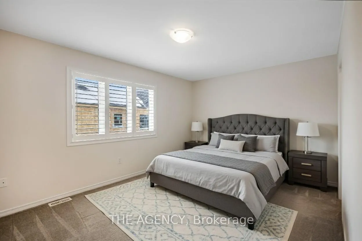 Photo 23 of 36 MacLachlan Avenue, Haldimand — HOMEH