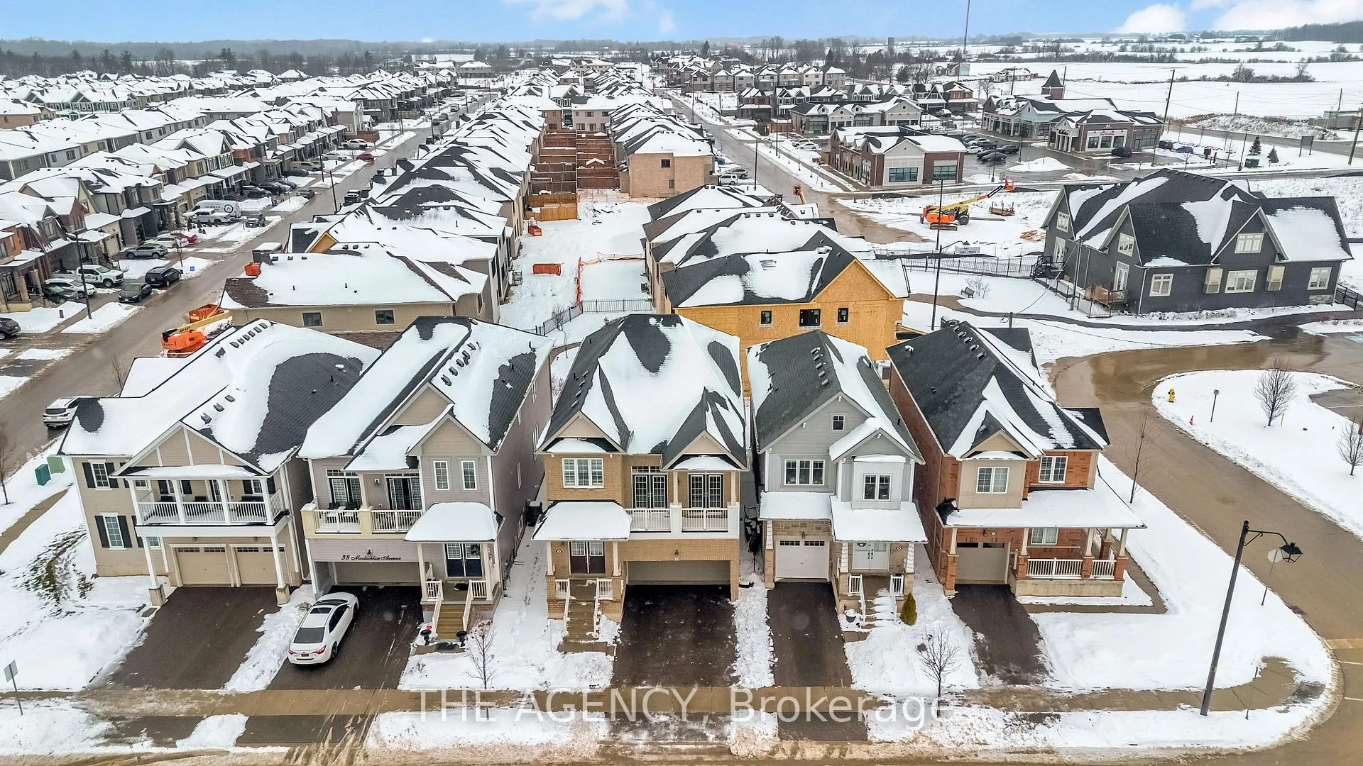 Photo 42 of 36 MacLachlan Avenue, Haldimand — HOMEH