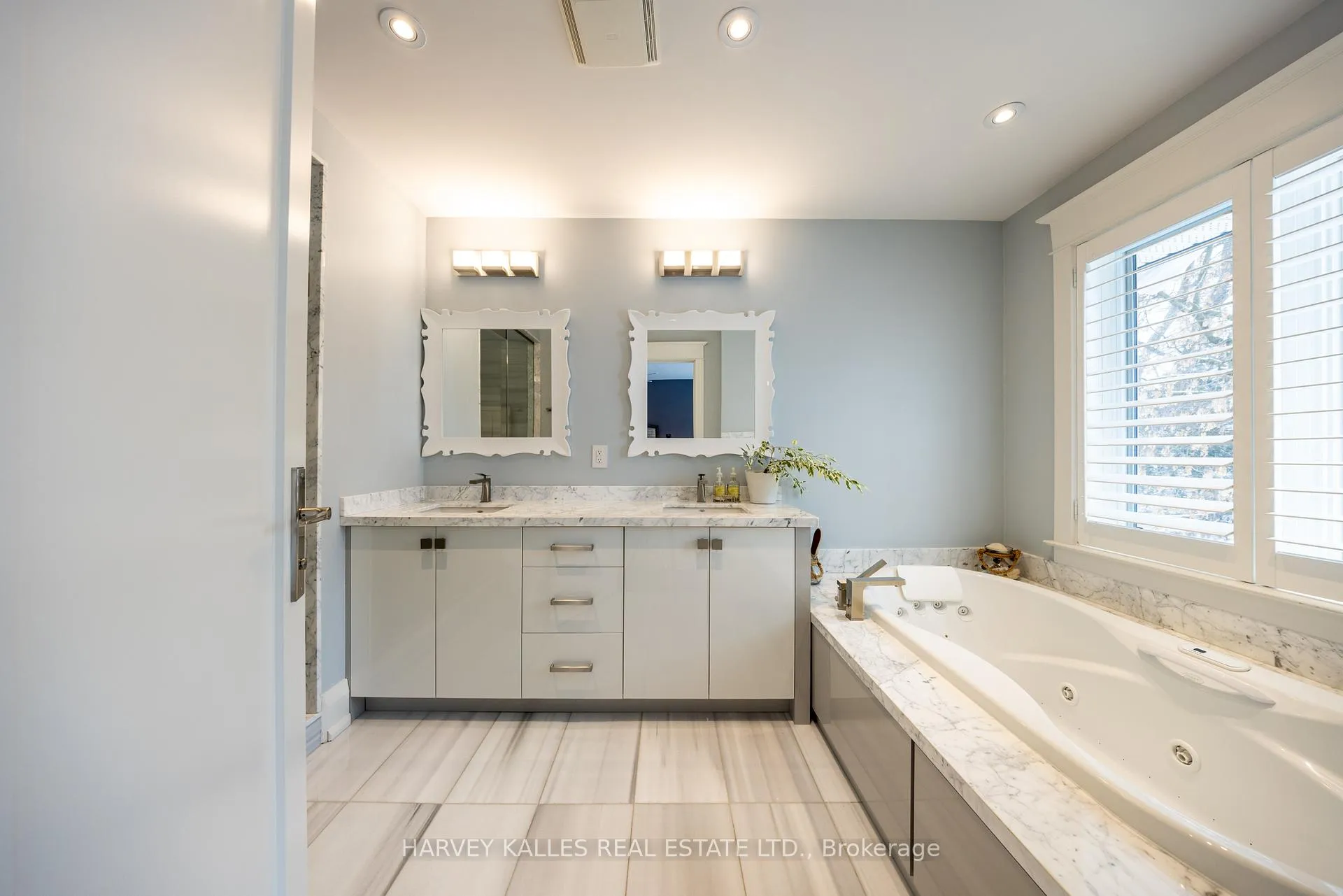 Photo 19 of 353 Briar Hill Avenue, Toronto, Yonge-Eglinton — HOMEH