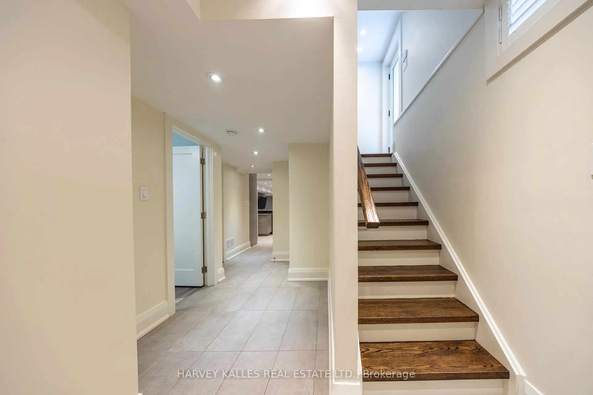 Photo 30 of 353 Briar Hill Avenue, Toronto, Yonge-Eglinton — HOMEH
