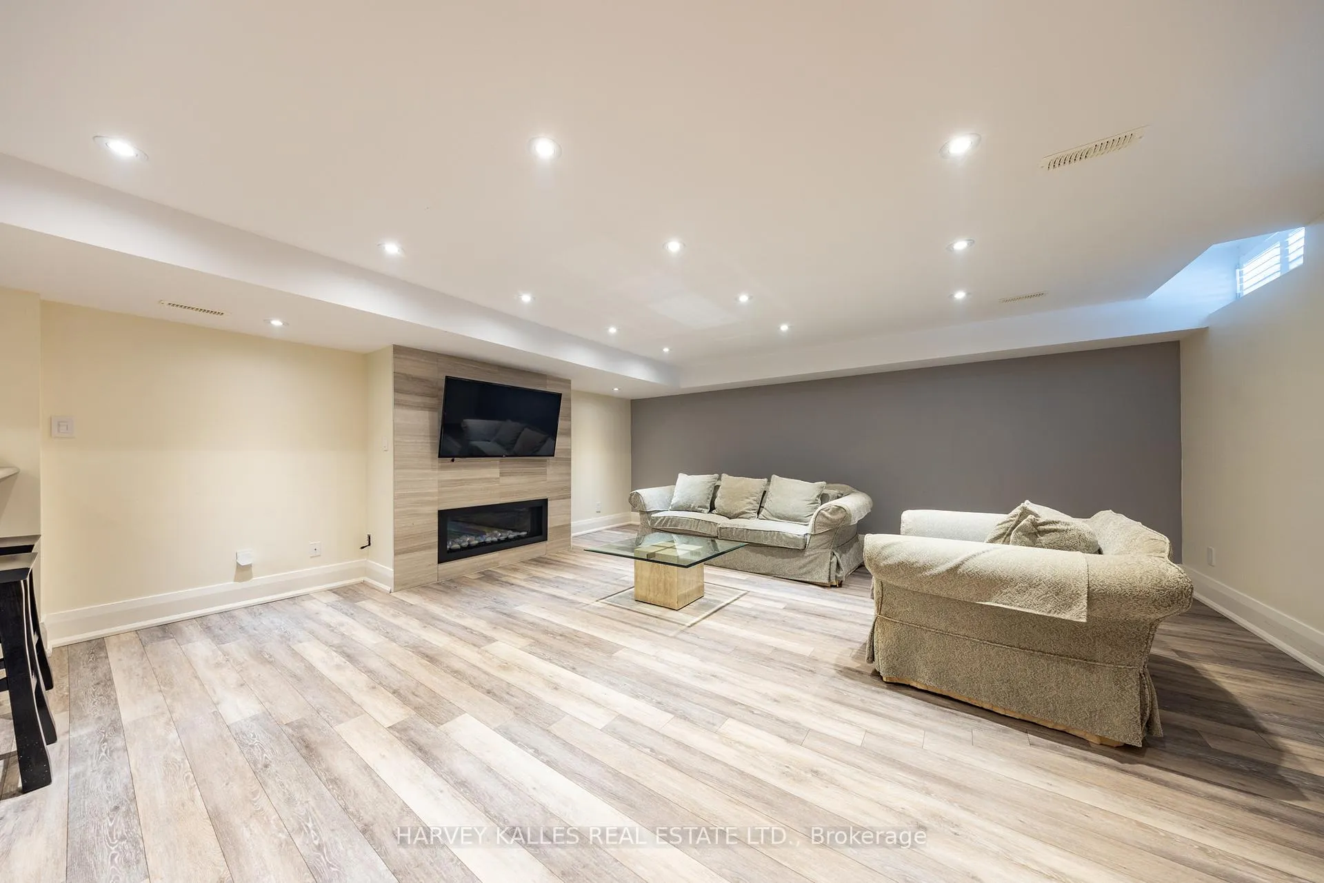 Photo 31 of 353 Briar Hill Avenue, Toronto, Yonge-Eglinton — HOMEH