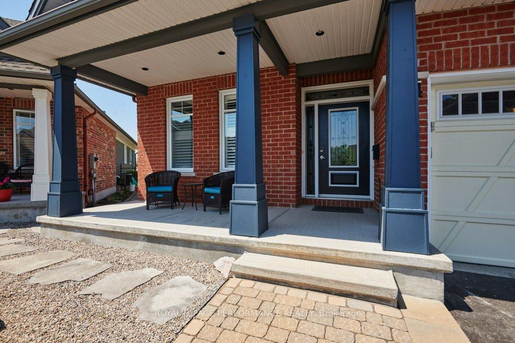 Photo 2 of 144 Solera Circle, Ottawa, Hunt Club Park/Greenboro — HOMEH