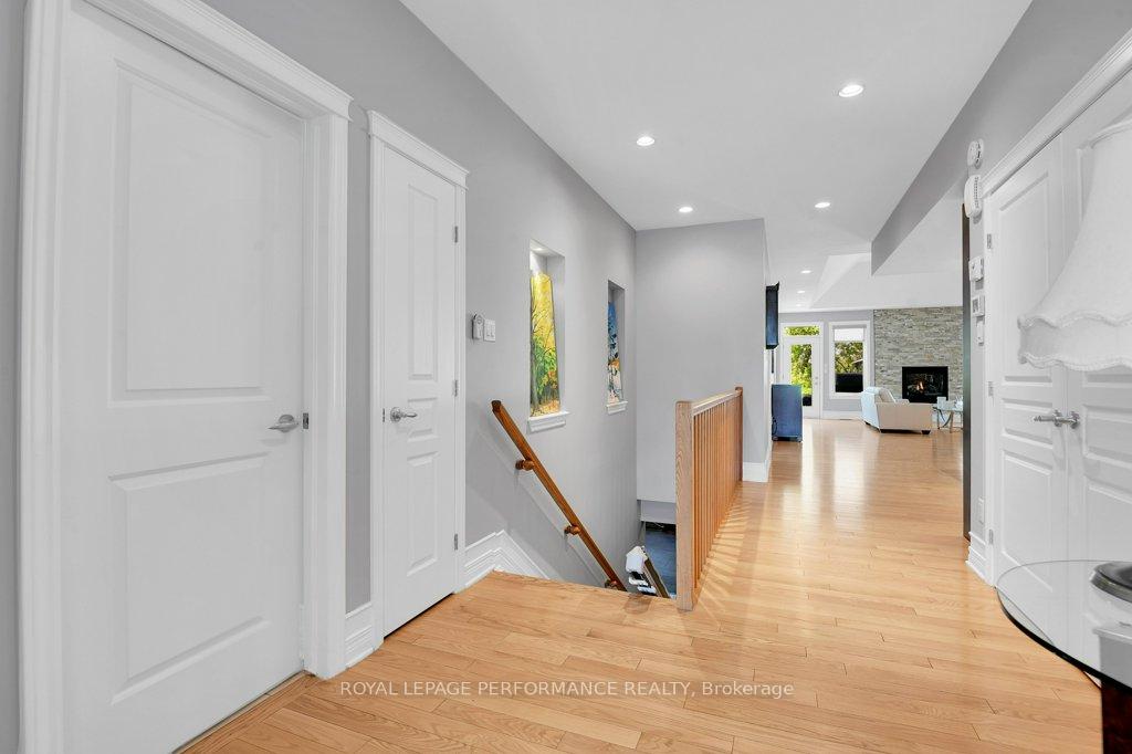 Photo 5 of 144 Solera Circle, Ottawa, Hunt Club Park/Greenboro — HOMEH