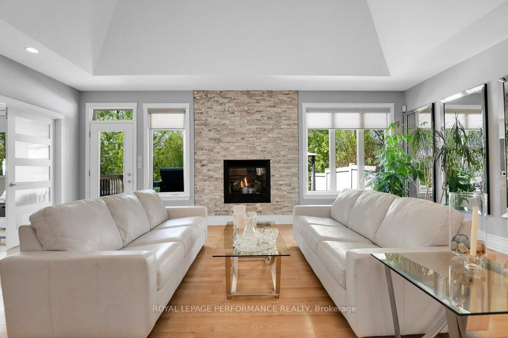 Photo 7 of 144 Solera Circle, Ottawa, Hunt Club Park/Greenboro — HOMEH