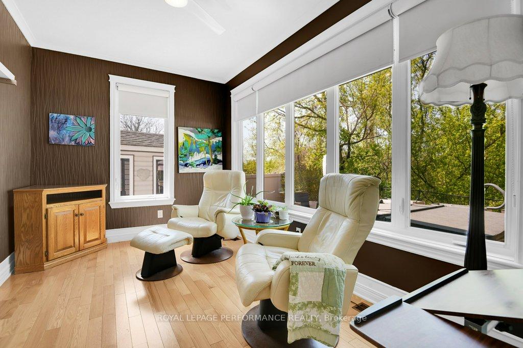 Photo 13 of 144 Solera Circle, Ottawa, Hunt Club Park/Greenboro — HOMEH