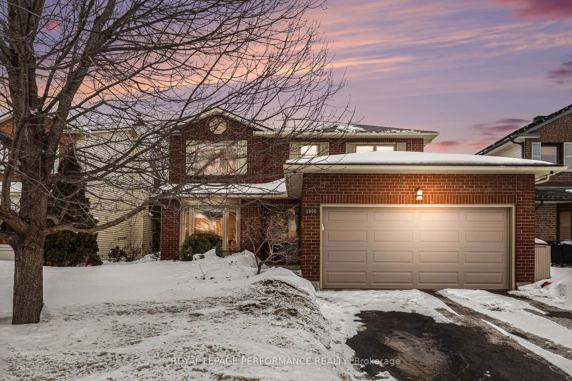 Photo 1 of 1606 Westport Crescent, Ottawa, Chateauneuf — HOMEH