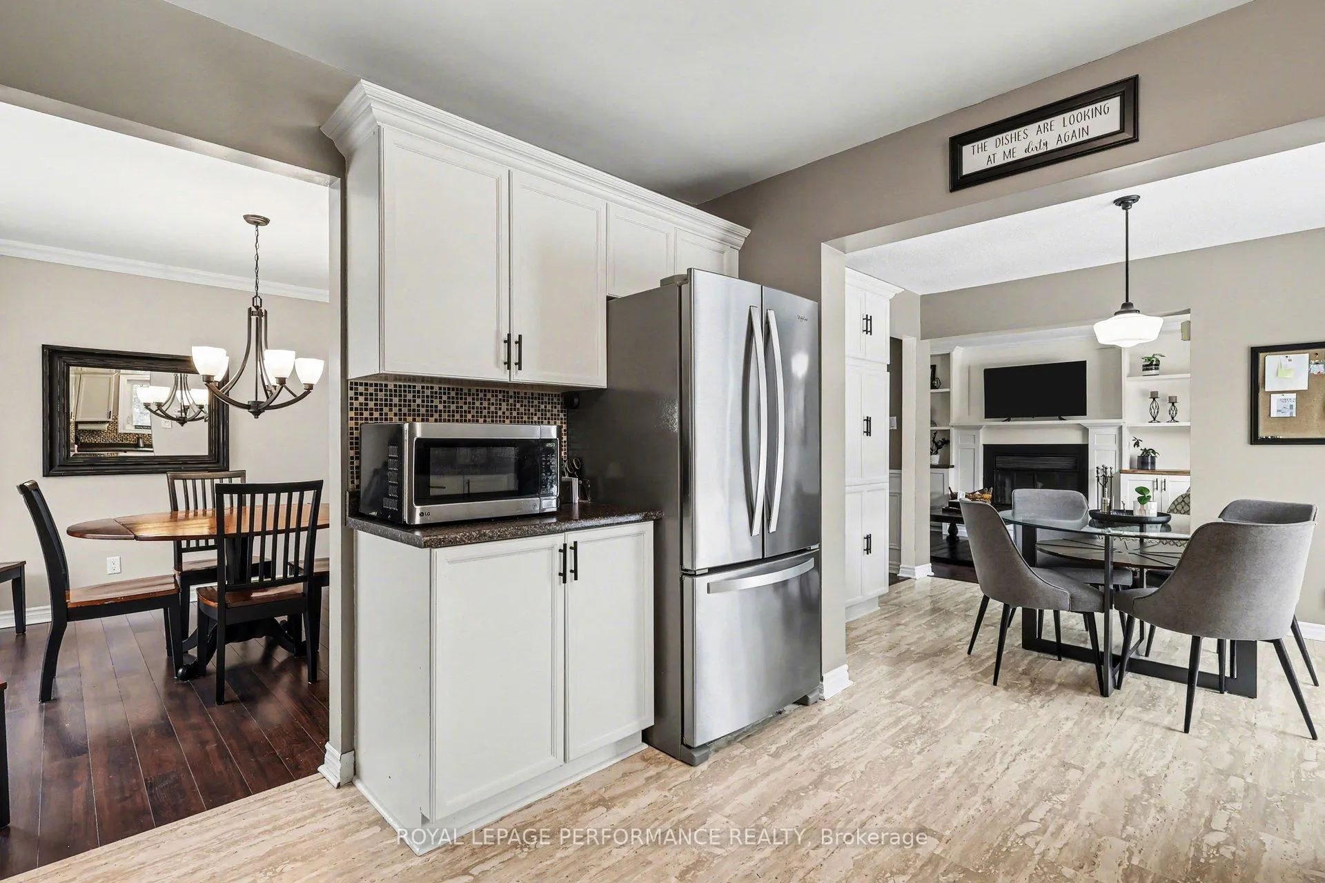 Photo 19 of 1606 Westport Crescent, Ottawa, Chateauneuf — HOMEH