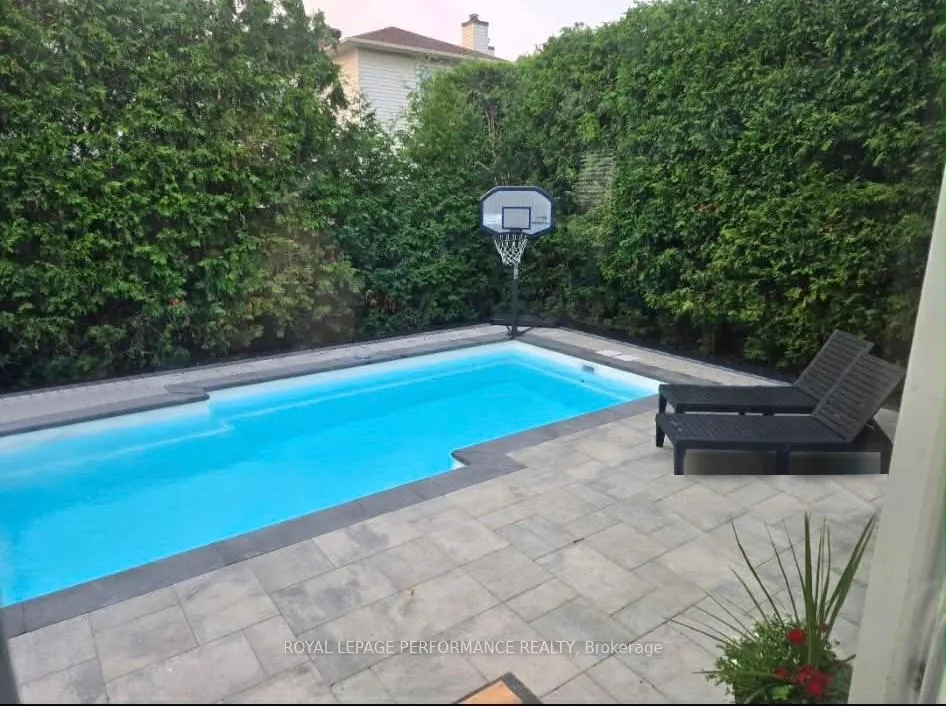 Photo 35 of 1606 Westport Crescent, Ottawa, Chateauneuf — HOMEH