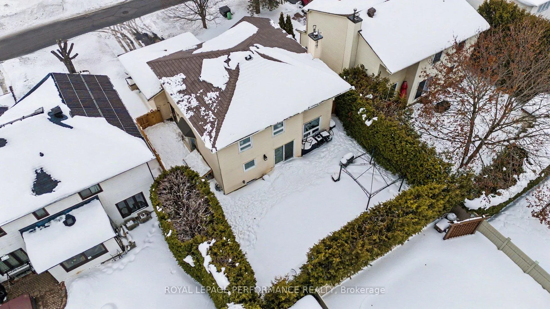 Photo 41 of 1606 Westport Crescent, Ottawa, Chateauneuf — HOMEH