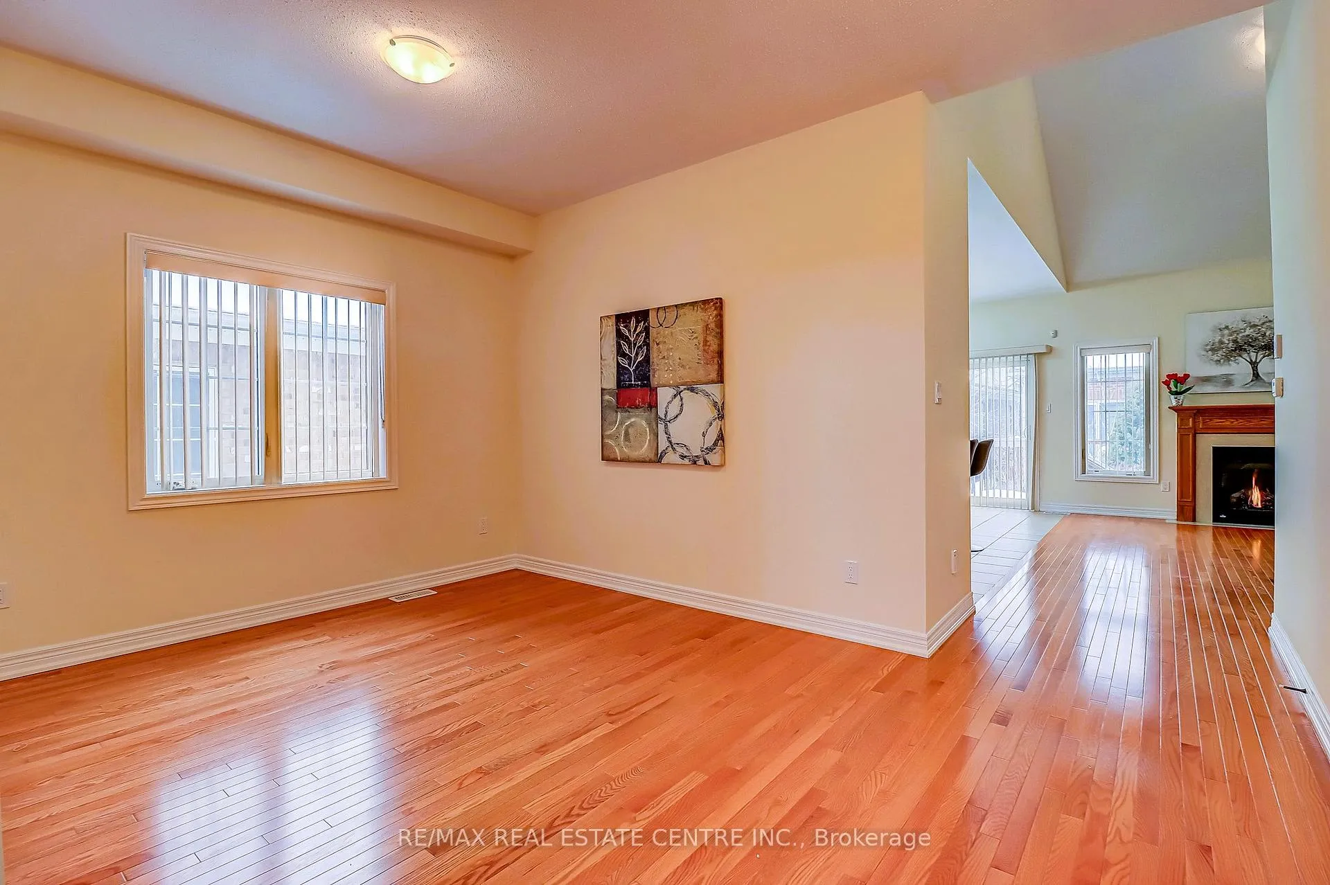 Photo 13 of 9 Jazzberry Road, Brampton, Sandringham-Wellington — HOMEH